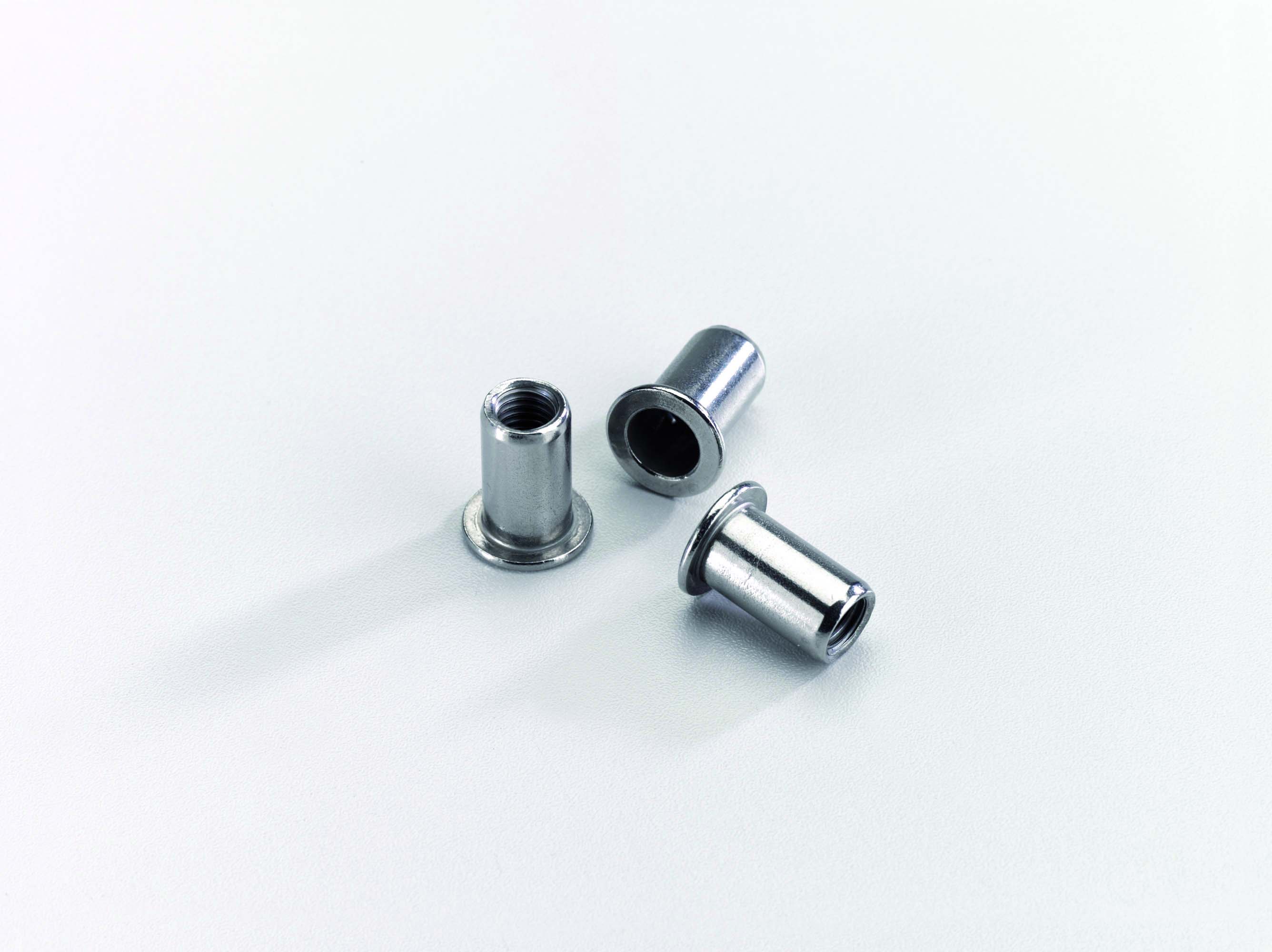 Alu-Blindnietmutter Alu-Blindnietmutter aus Stahl Farbe silber