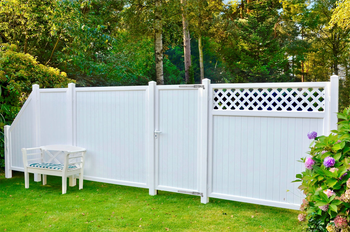 Ambiente mit TRENDLINE-KS-Pfosten weiß