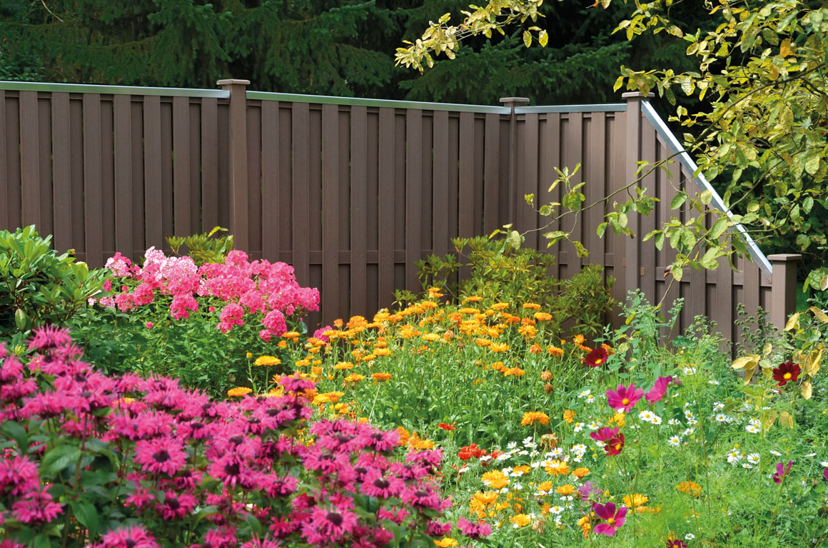 Ambiente mit SHANGHAI-Serie Pfosten braun